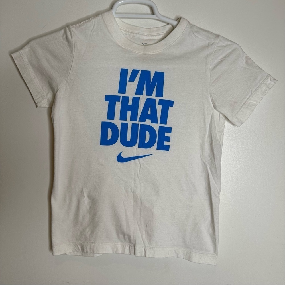 Nike Kids I’m that dude White and Blue Graphic T-Shirt